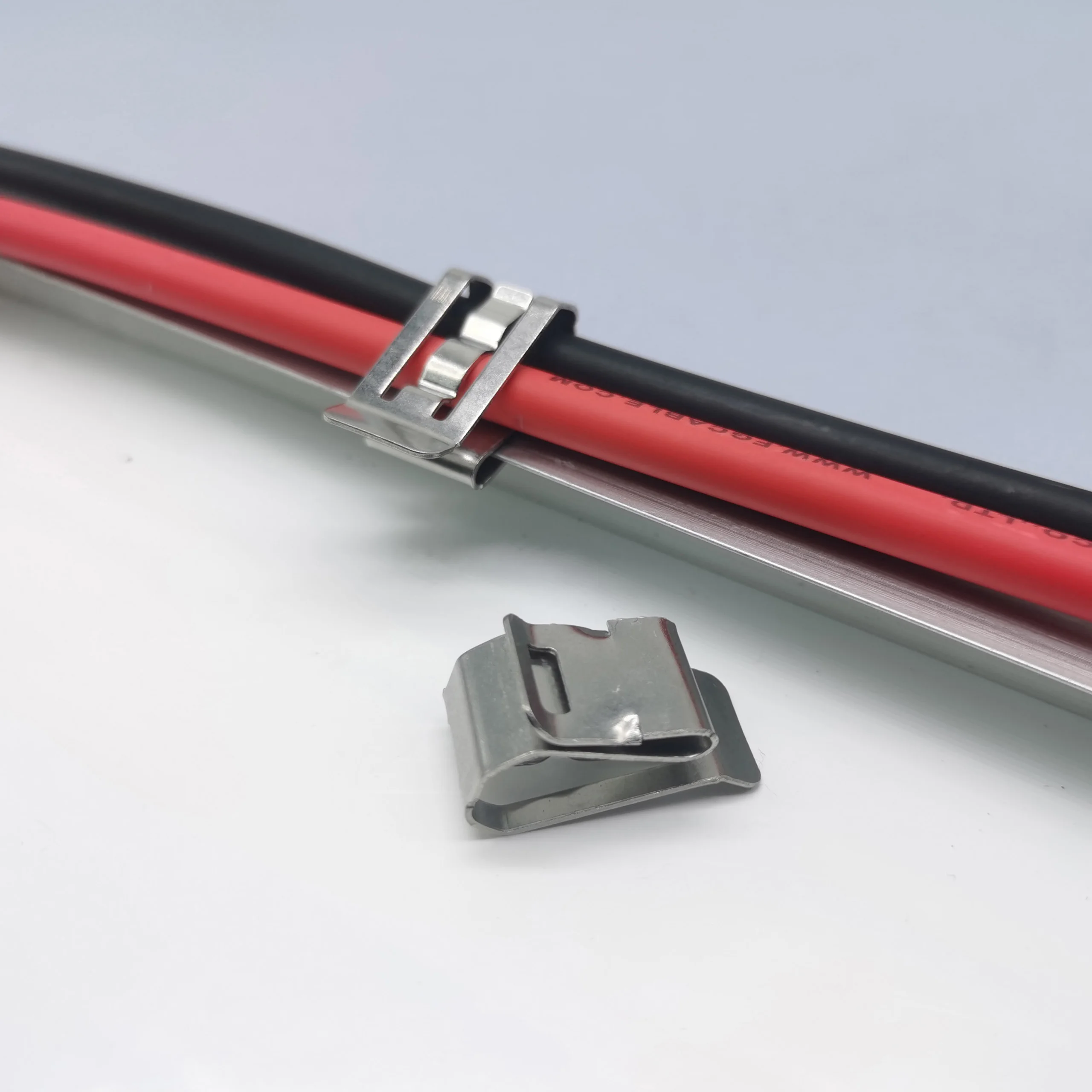 BRISTAR clip magnetic silicon entry systems management clips Cable/Conduit Clip Canopy Cable