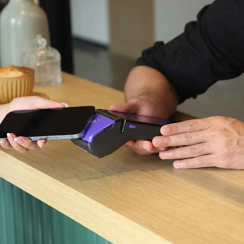 Android 10 Mobile Wireless Credit Card Machine Payment Terminal Prices Handheld POS Devices