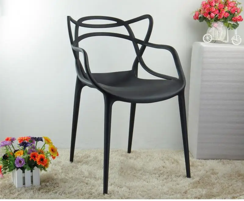 Cheap Price Outdoor Modern White Restaurant Stackable PP Dining Plastic Chairs For Sale