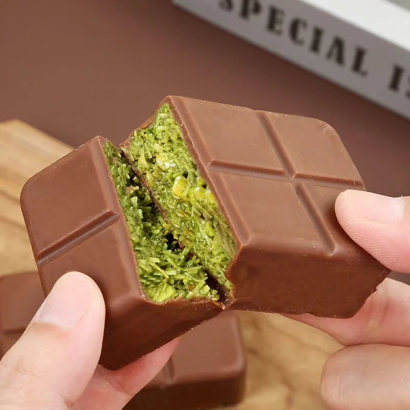 Оптовая продажа Высококачественная экзотическая хрустящая Фисташка ручной работы из Дубая шоколадный батончик