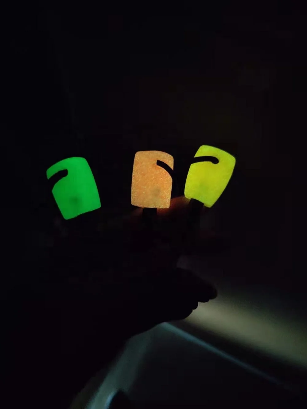 Unique Customized Pink Orange Luminous Handle Magnesium Bushcraft Fire Starter with Light-up Handle for Camping Hiking