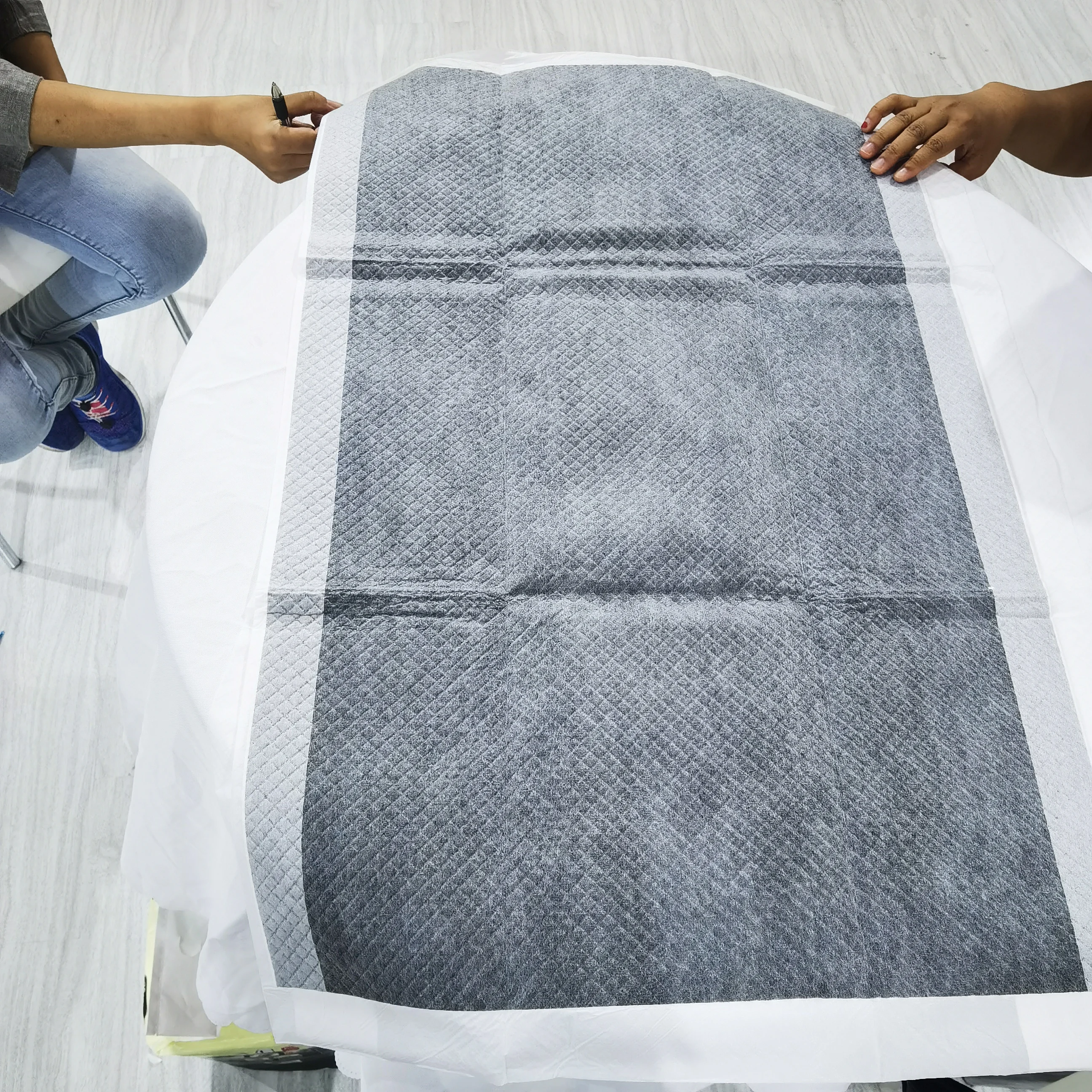 
Wholesale super good quality with strong absorption Charcoal Puppy Training Pads from Liyuan Weifang OEM Service supported 