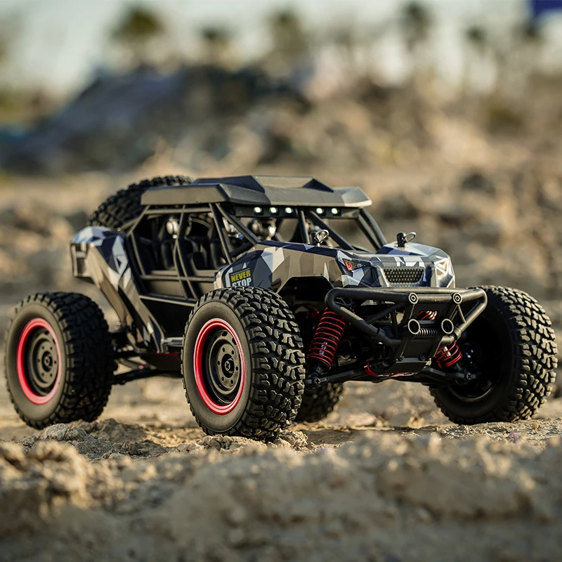 1/16 4*4 new fully simulated throttle steering very fast speed 7.4V brushed motor power remote control military off-road truck