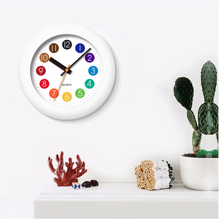 Customized Plastic Wall Clock 10 inch Round Wall Clock Home Decor with Black Color