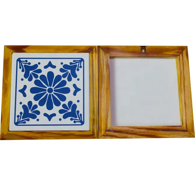 Round bamboo trivet with ceramic in the middle for Hot Dishes and Pans,Heat Pots, Decorative Kitchen Mat