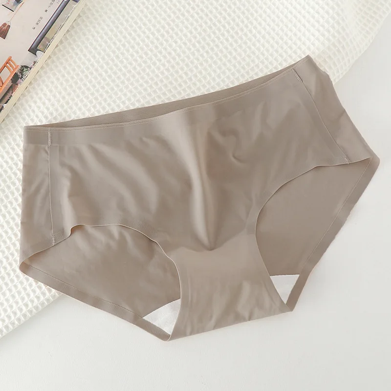 Ice Silk Women Pure Cotton Crotch Invisible Naked Cool Feeling Mid-waist Underwear