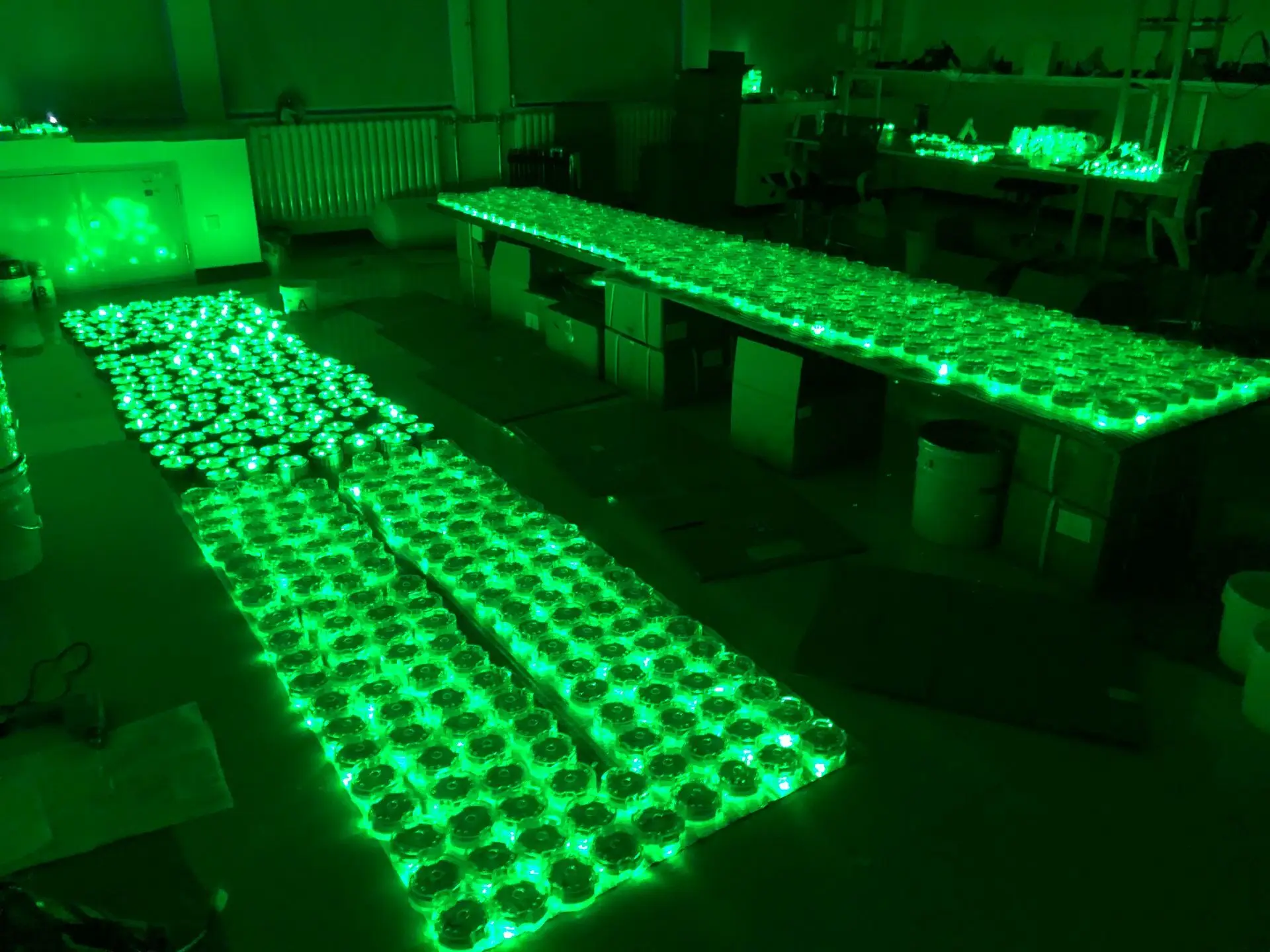 Steady Mode Solar Powered Traffic Lane Marker Waterproof PC and Aluminum Road Stud