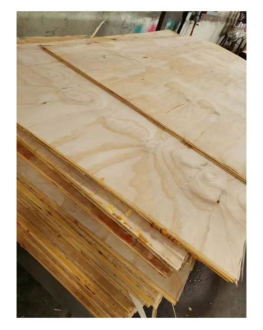 20mm 18mm 15mm 12mm Smooth film faced plywood for Construction Formwork Anti-slip plywood factory