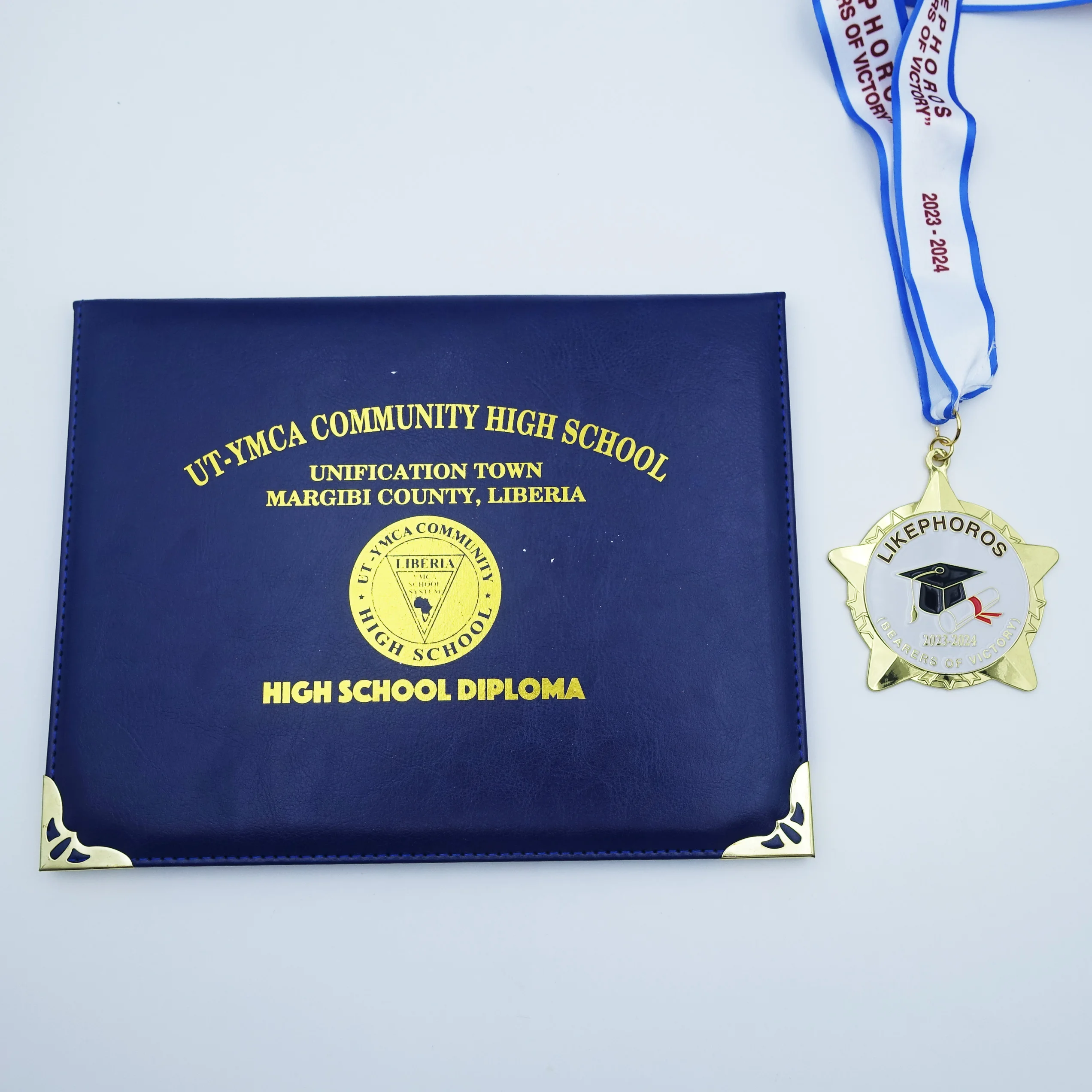 School Souvenir Custom Medal Certificate Cover Gift Key Chain Graduation Alma mater Gift School corsage Medal
