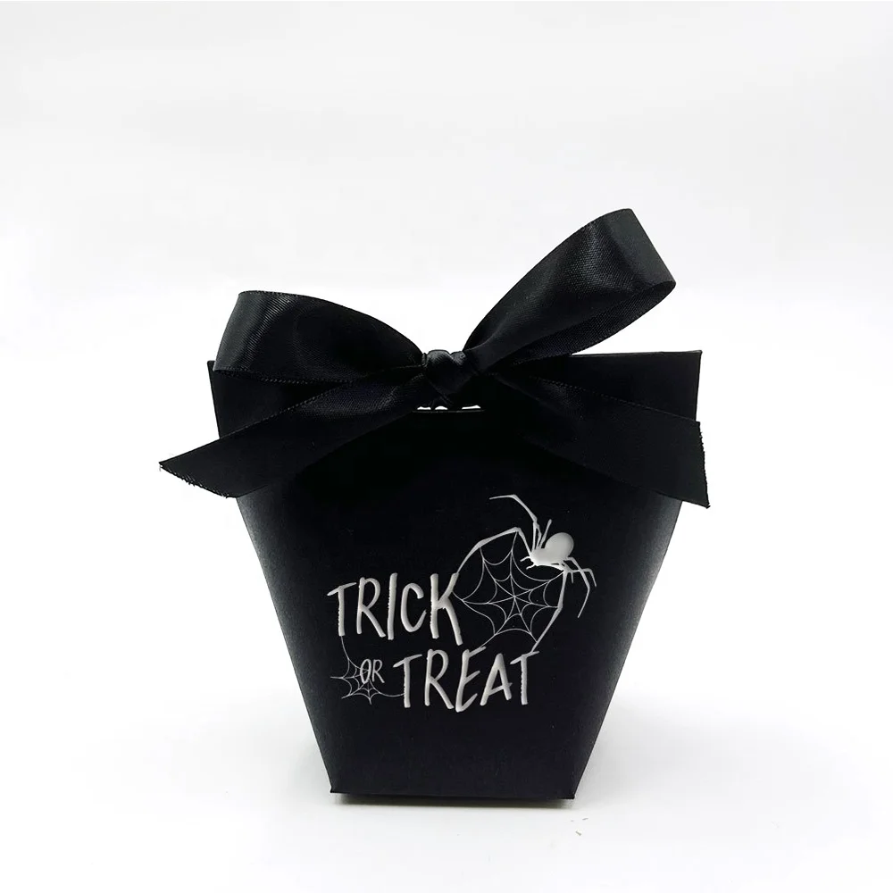Trick or Treat Ribbon Spider Sweet Gift Favor Packaging Box Bag Paper Boxes for Happy Halloween Party Gifts Decor Package