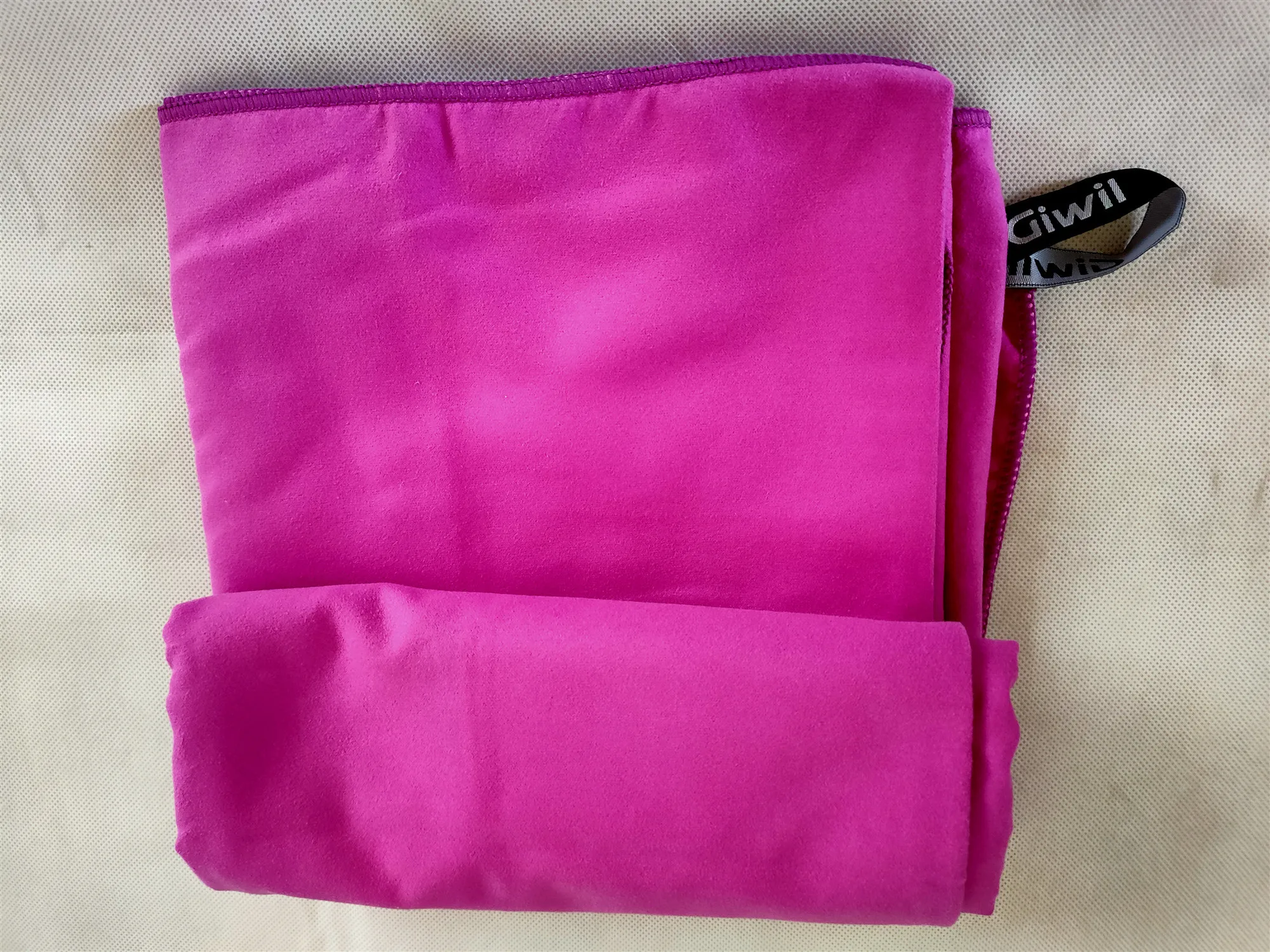 Hot sale High quality microfiber suede material custom  towels for sport