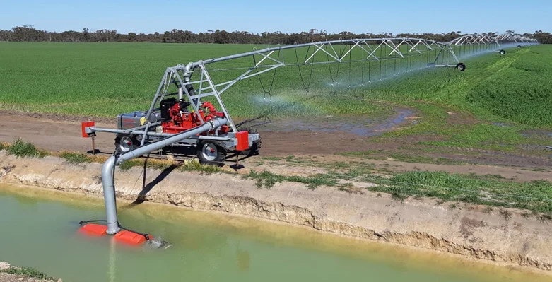 China 2022  Most Popular Rainfine  Linear Irrigation Machine with End Spray Sprinkler