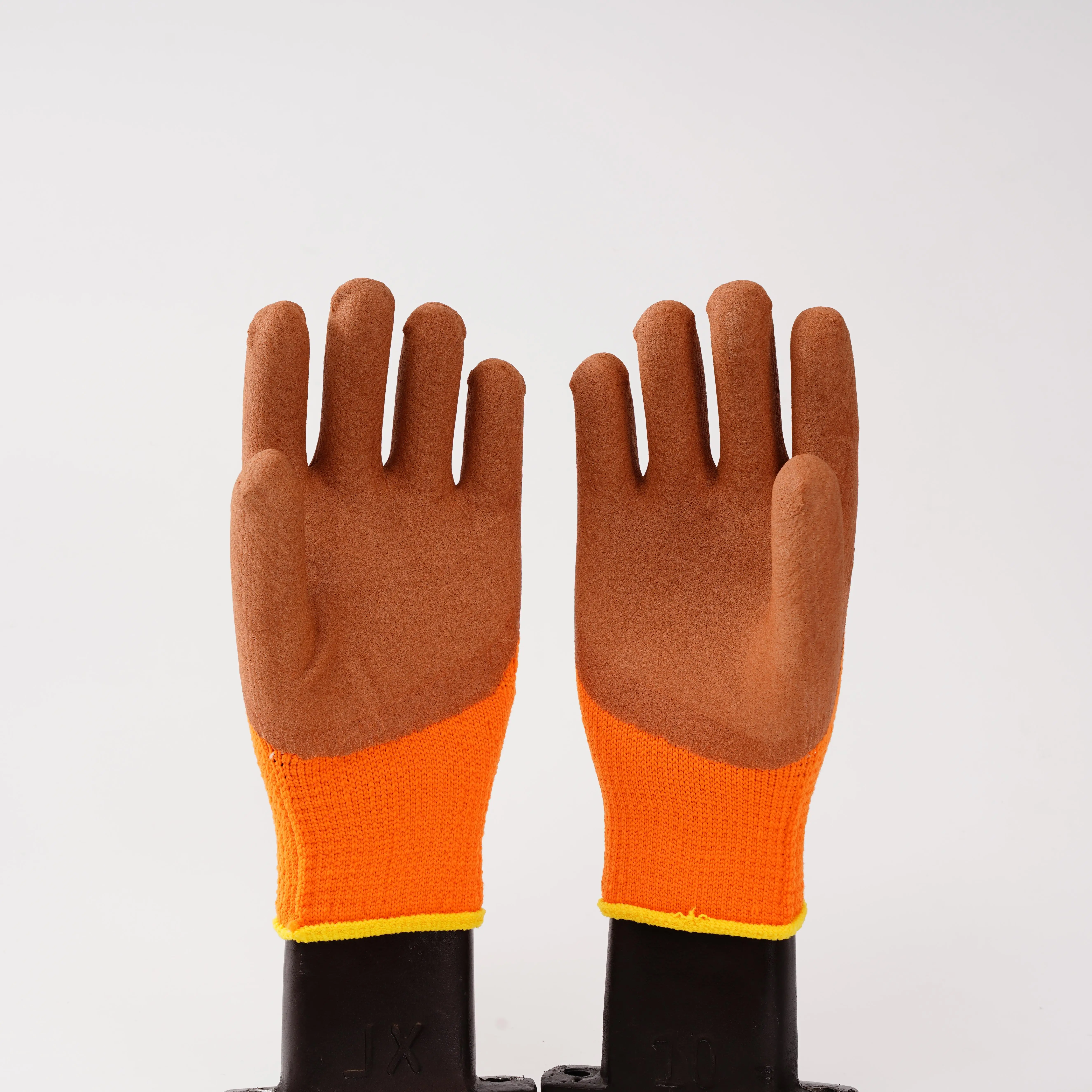 Finger Dip Cold Proof Foam Latex Coated Winter Work Gloves Outdoor