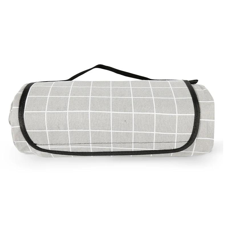 
Hot 3-5 person camping beach large size foldable waterproof picnic rug 