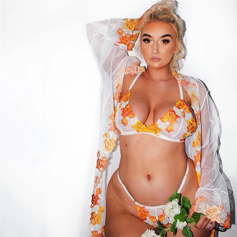 Best Seller Sheer Layer Bud silk women sexy Lingerie Print 3xl plus size pajamas set with lace