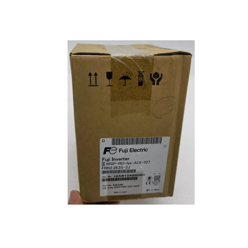 Fuji MSIP-REI-fek-ACE-027 инвертор FRN2.2E2S-2J Трехфазный 220 2.2KW