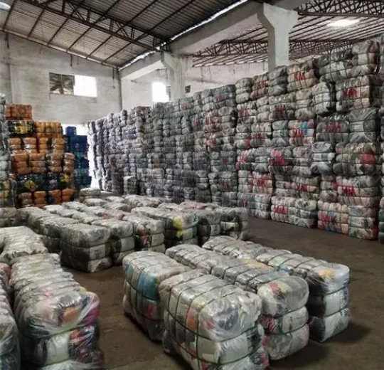 Wholesale good quality cheap priceused clothes second hand clothing 45 kg mixed used clothes