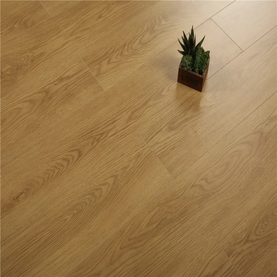 AC-4 8 mm HDF high class very shiny laminate flooring