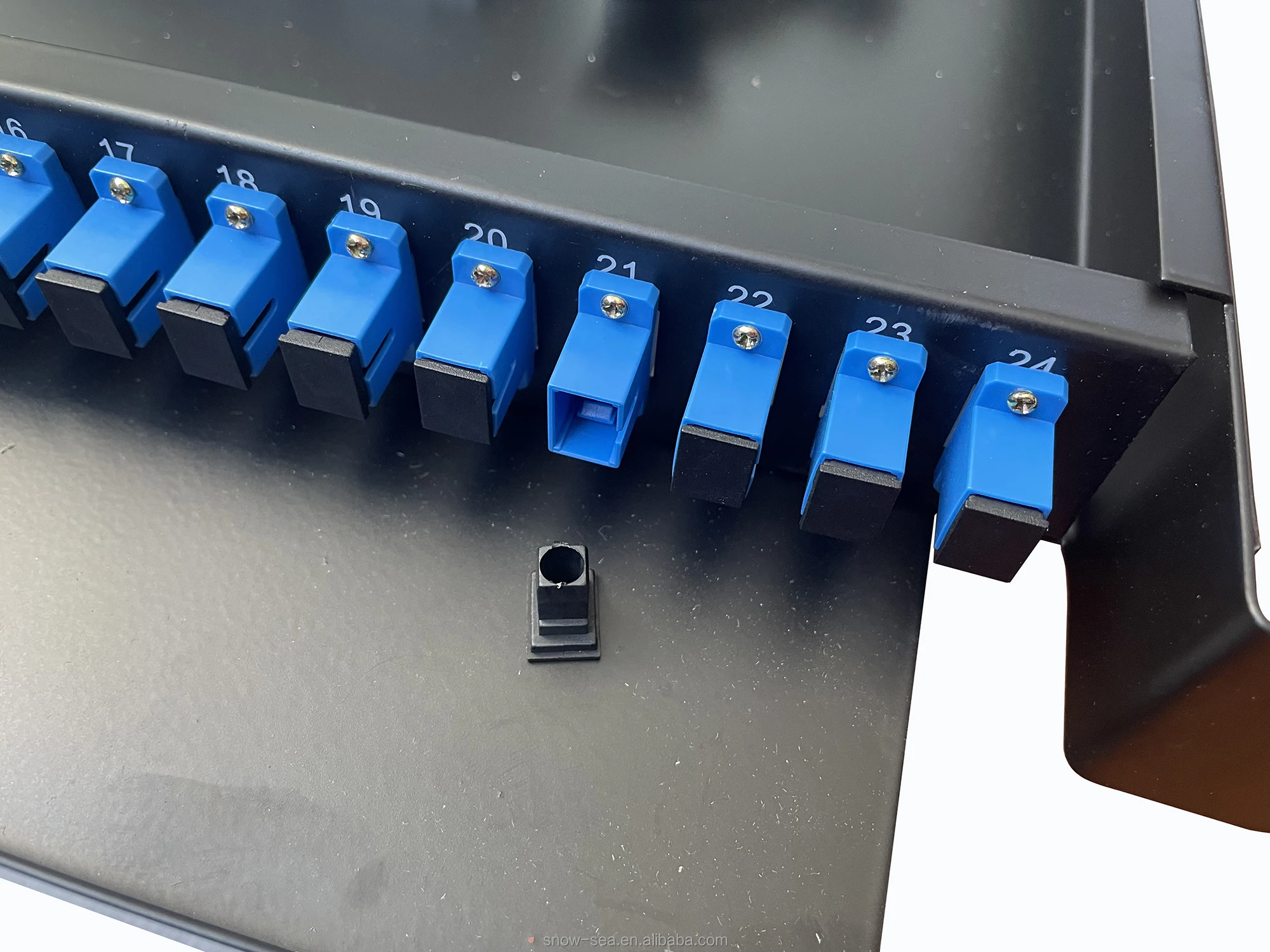 19' 1U Drawer Type Rack Mounted 24 Core SC Fiber Optic Patch Panel With Adaptor And Pigtail