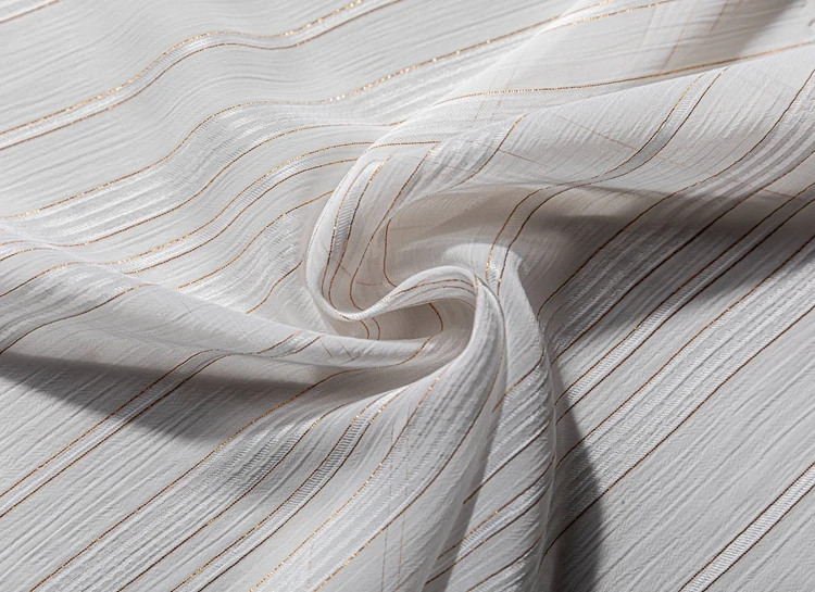 2022 Fashion Metal Yarn Cut Crepe Fabric Textile 100% Polyester Silk Lurex Chiffon Fabric For Women Clothing
