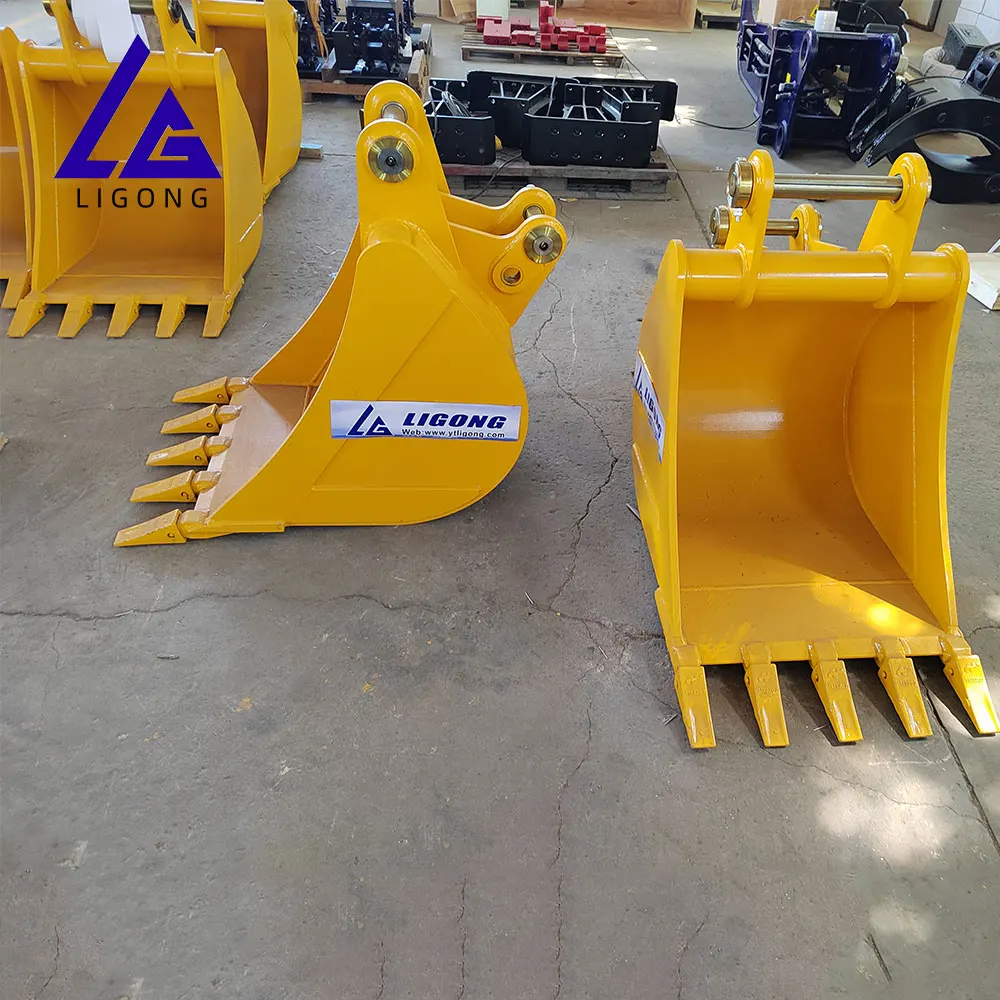CAT 303.5E Mini Excavator Standard Bucket
