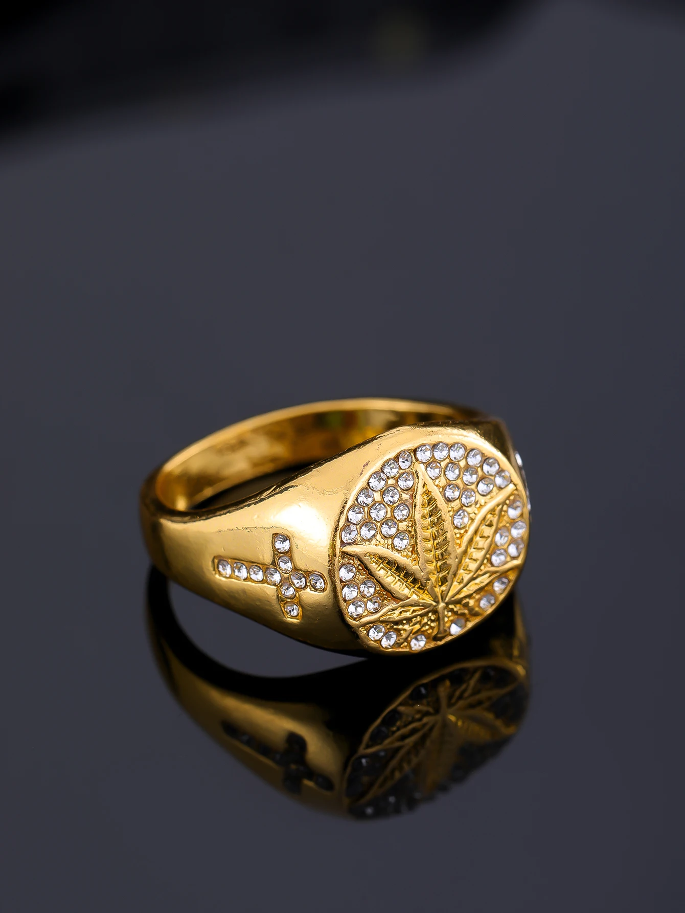 Liaolan Jewelry Moissanite Smoking Ring Hip Hop Diamond 18K Gold Cannabi Gorgeous Plant Weed Ring For Men Hip Hop Rings Men