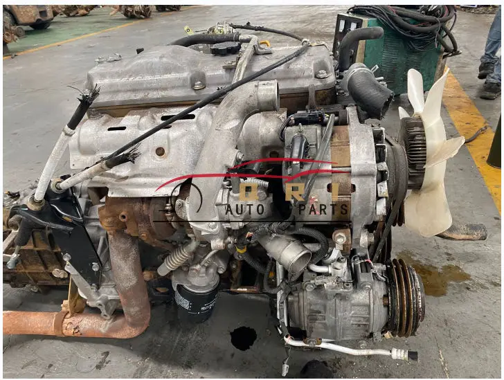 For Toyota Truck 14B 15BT Second hand Engine 15BT 16 Valves Diesel Motor with 5 speeds manual gearbox for sale