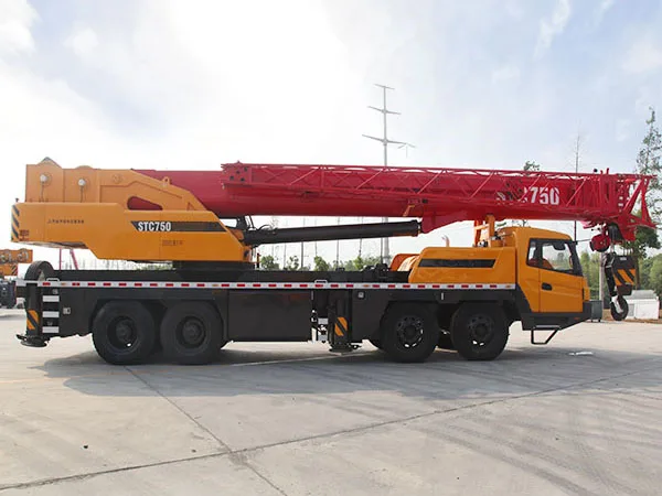 Китайский кран с оригинальными деталями 75 тонн STC750