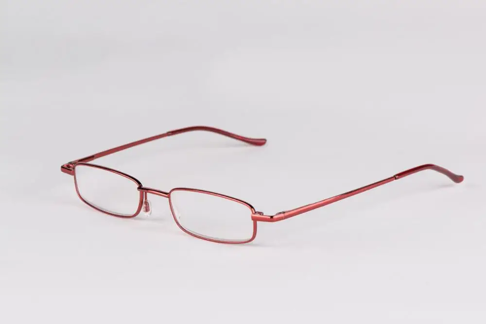 Exquisite wholesale metal spring hinge reading glasses portable presbyopia glasses with case