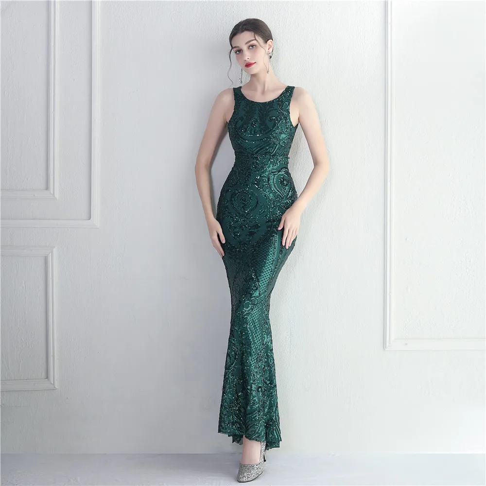 19920-S# Long evening dress with exposed back, featuring beadwork, glittery embroidery Fat Lady Dress Plus Size Dress Super Size