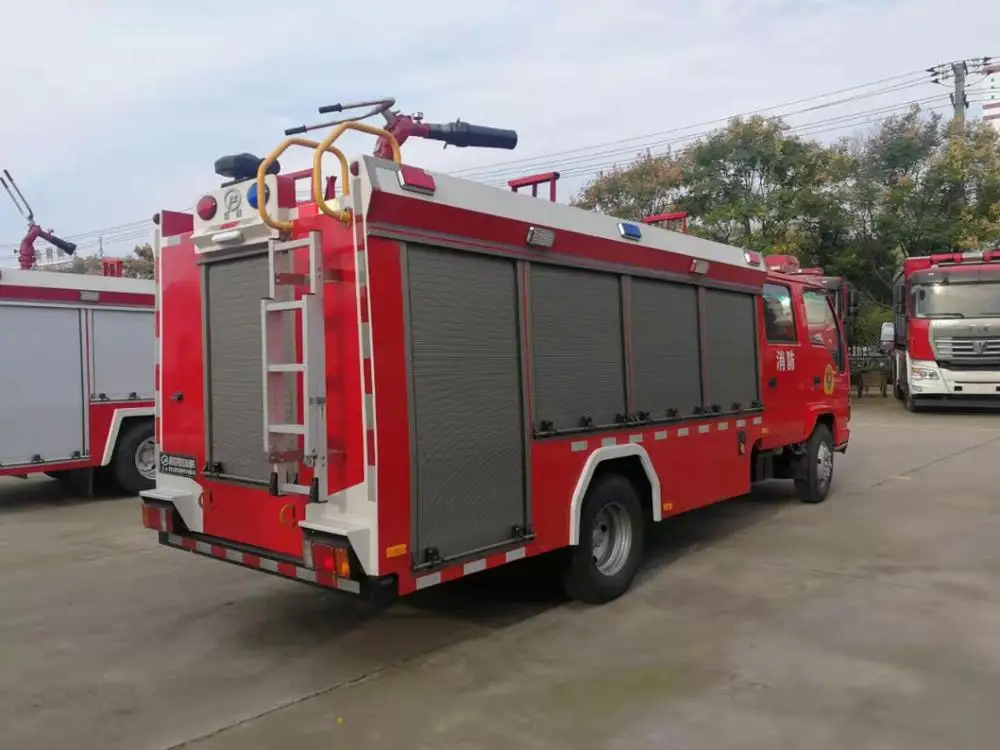 China forest fire fighting Mini foam military fire engine