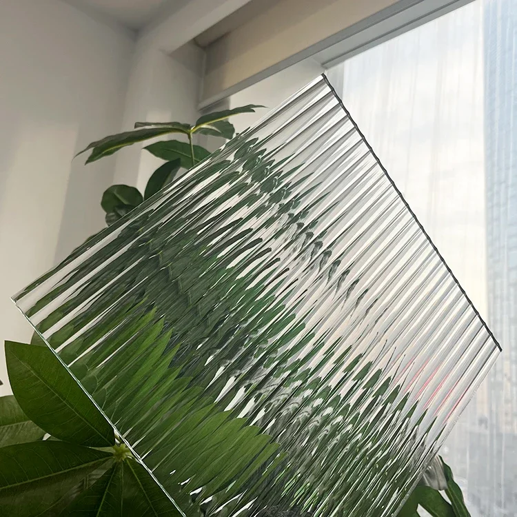 Wholesale Decorative Textured Glass  4mm 8mm 10mm 12mm Fluted Low Iron Clear Corrugated Moru Pattern Glass Direct from Factory