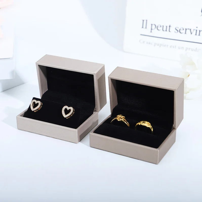 2022  high quality logo customizable pu leather  jewelry box stud earring box