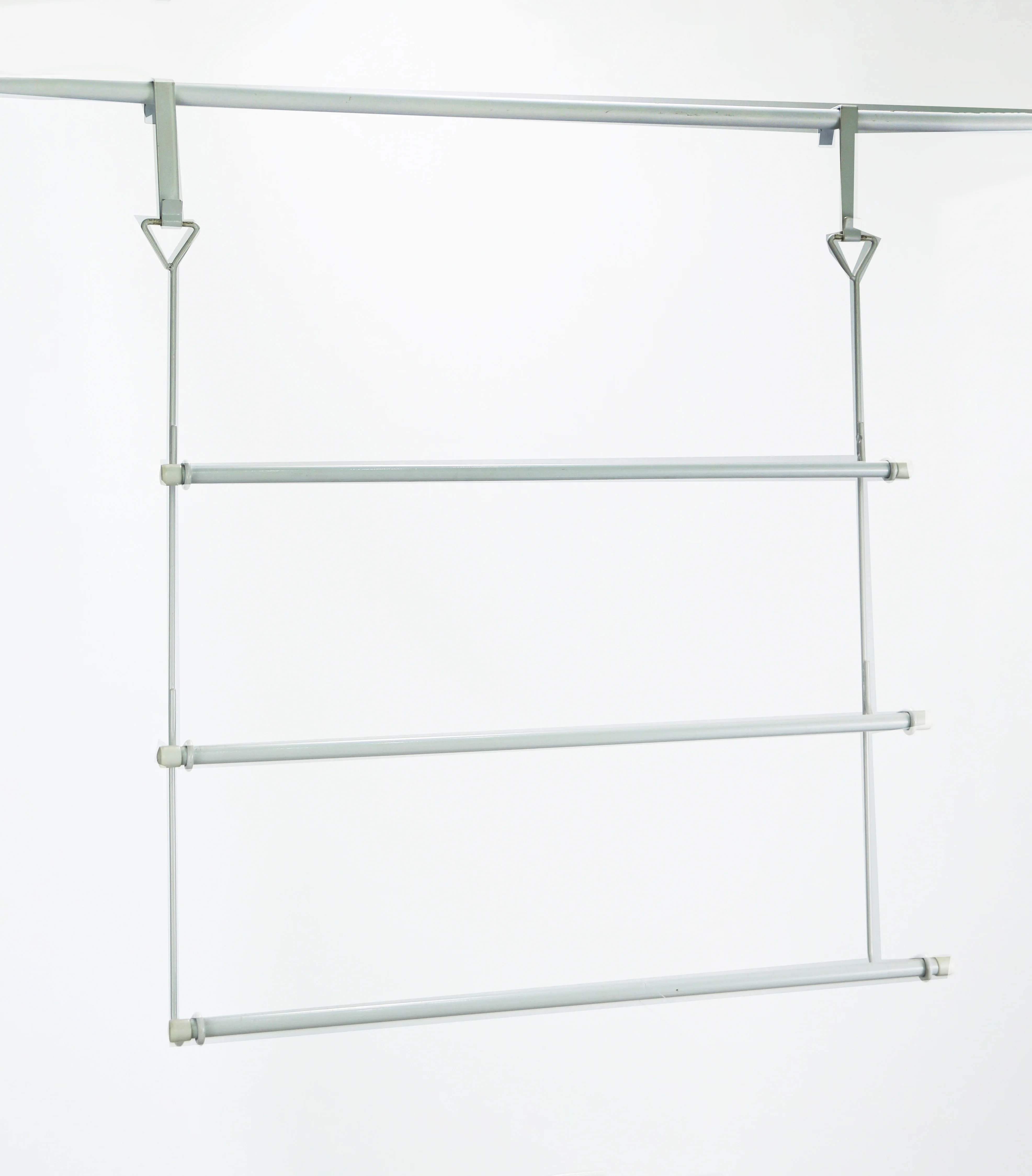 Three Tiered Towel Bar Over the Door Hanging Bathroom Towel Organizer Holder Metal Towel Rail