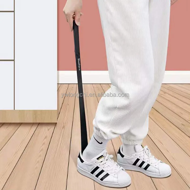 2023 Newest Household Shoe Rack Organizer Lazy Shoe Lifter Custom Logo Plastic Shoehorn Long to Hanging