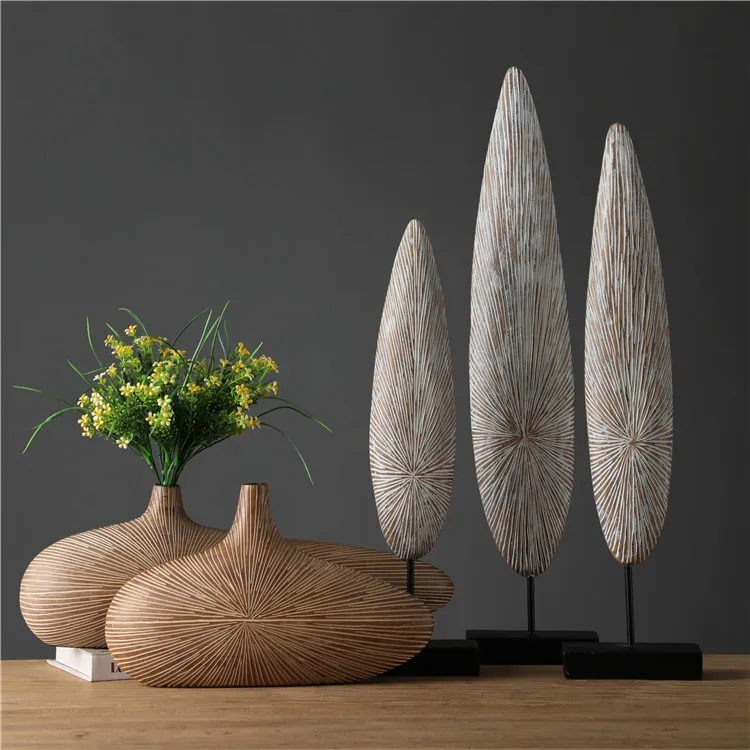 High quality classic resin decor sculptural resin crafts white home decoration for desk living room