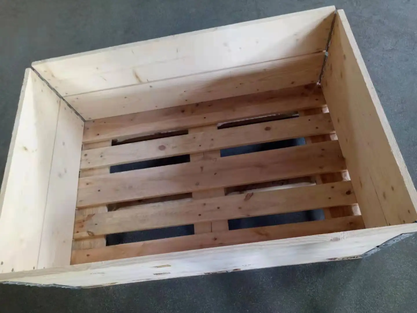 OEM  wood box pallet  custom pallet collar for folding wooden box