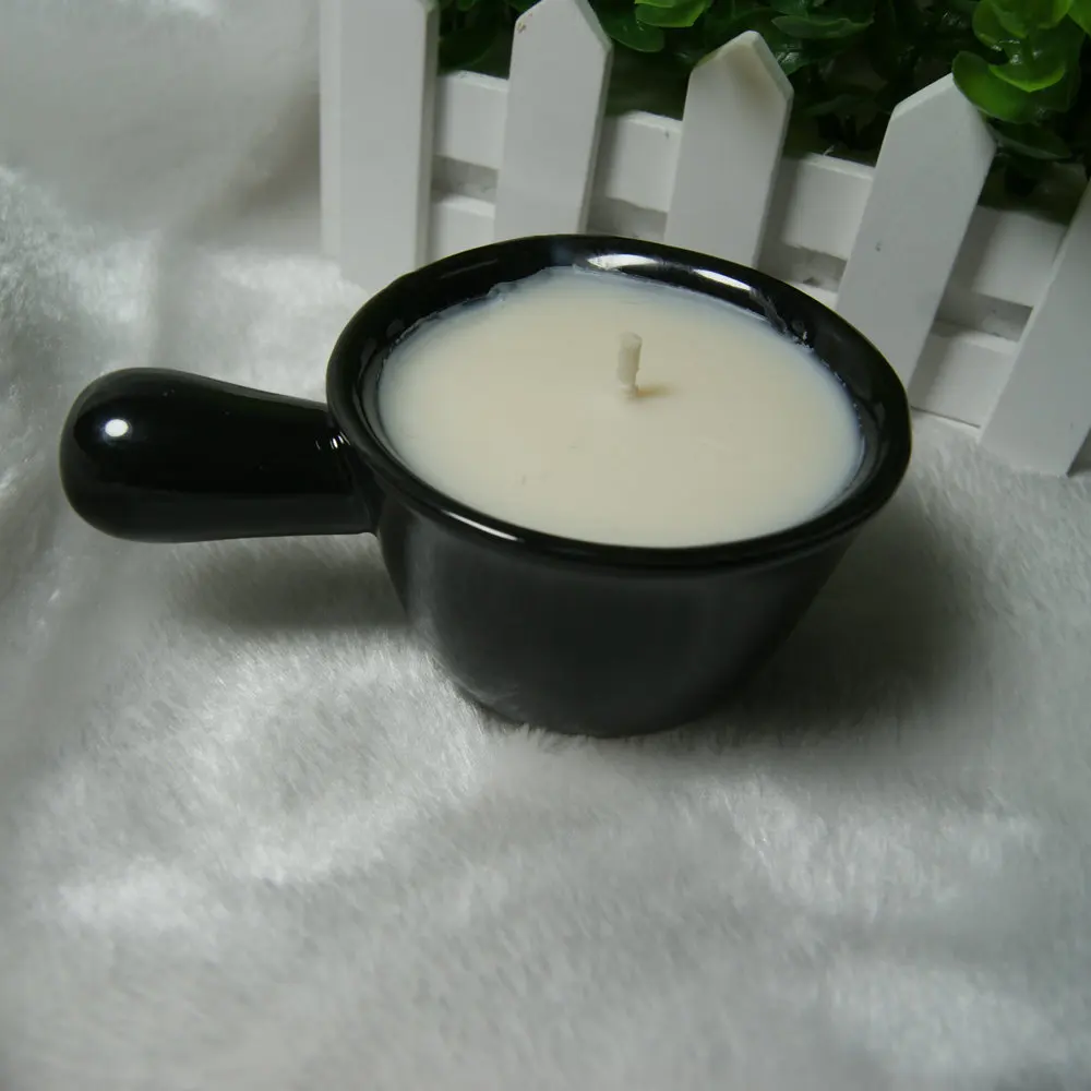 Customized  logo Natural soy wax Scented Essential Oil Massage Candles for relax