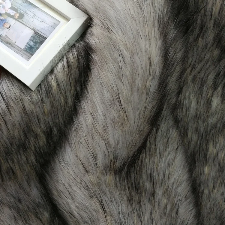 Wholesale High Quality Eco Friendly Custom Luxury Long Pile Fox Wolf Fake Fur Artificial Faux Fur Fabric