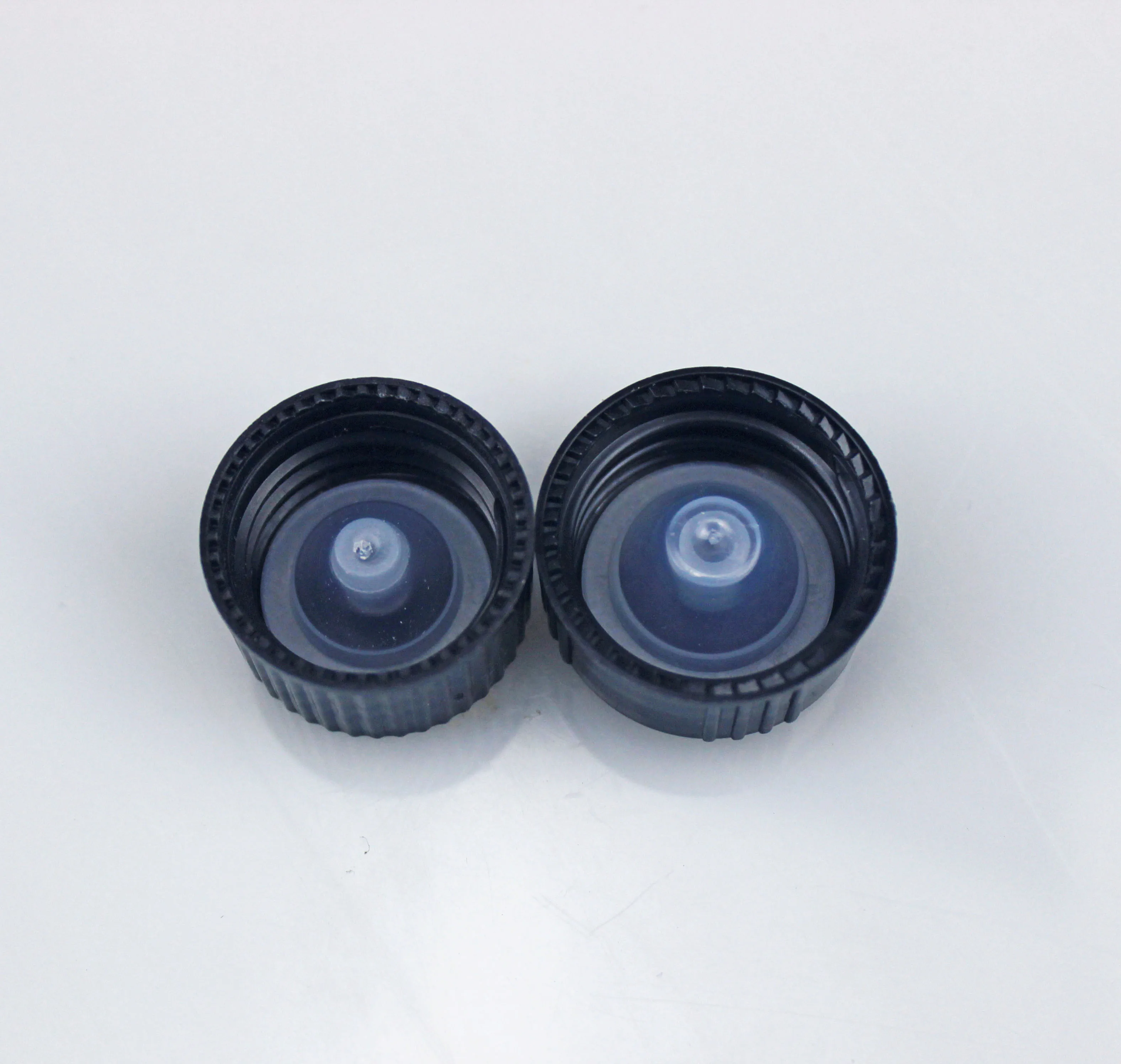 Wholesale custom Boston blue glass bottle 18/400 black green plastic screw cap in lids