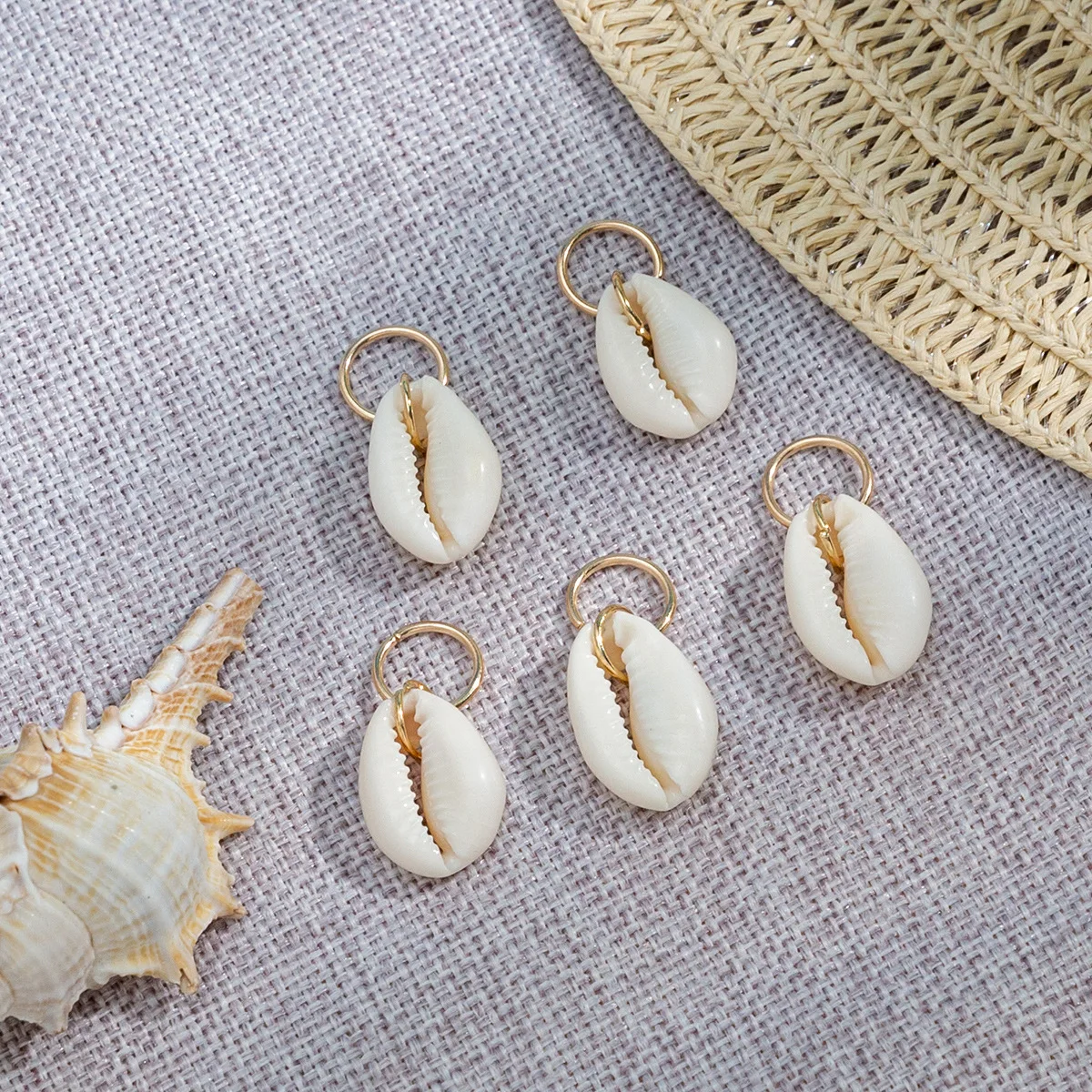 Seashell Headpiece Hair Clips Bohemian Ponytail Pendant Hair Braid Rings for Girl