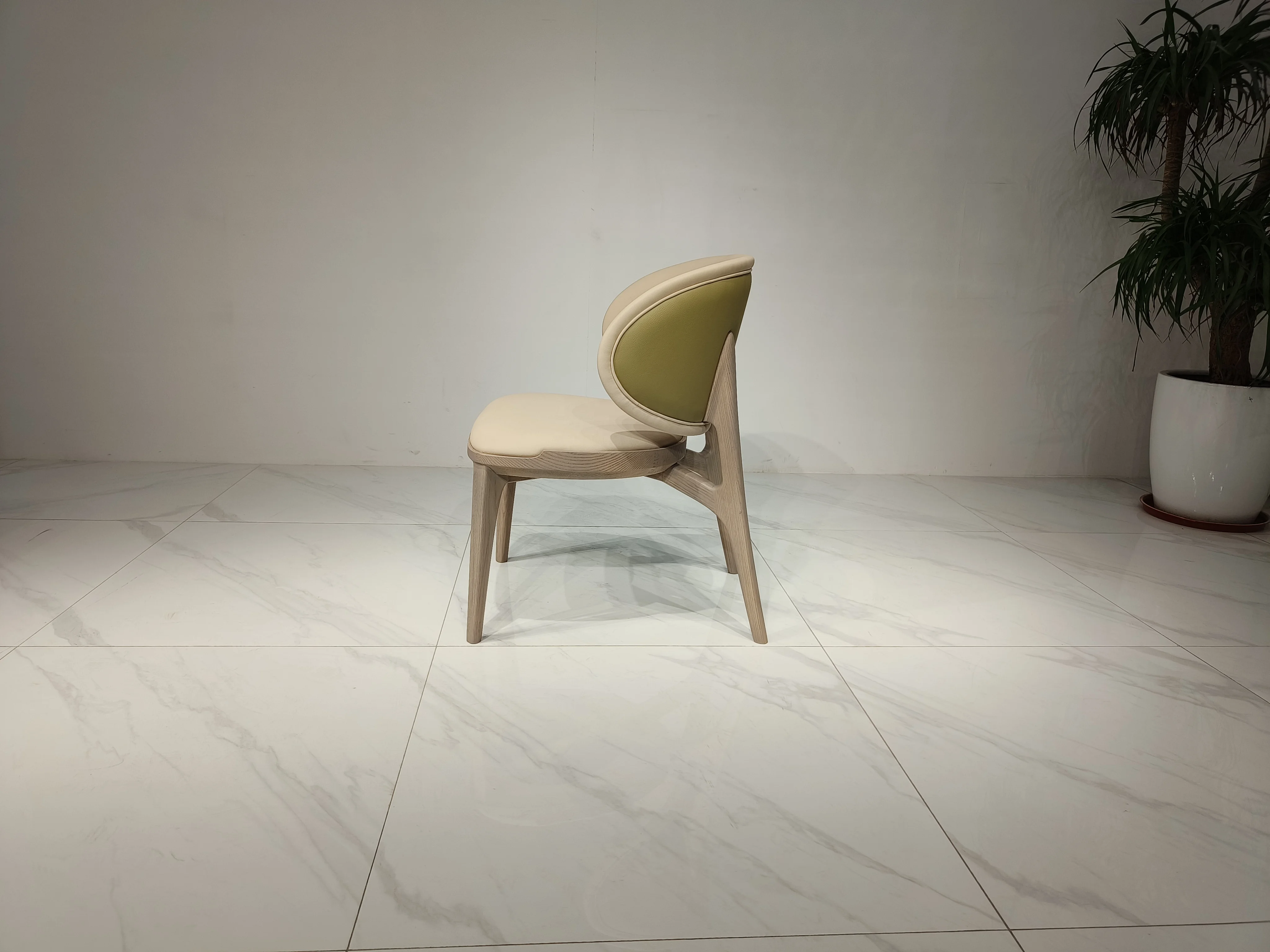 Foshan Manufacturer Custom Modern Wabi-sabi Style Cafe Restaurant Dining Table Sets 6 Chairs Oak Wooden Dining Chairs