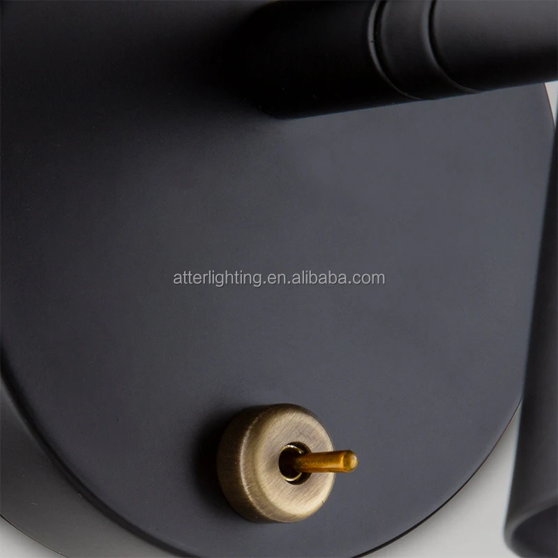 Новый простой современный домашний прикроватный черный металлический настенный светильник с латунным переключателем включения/выключения