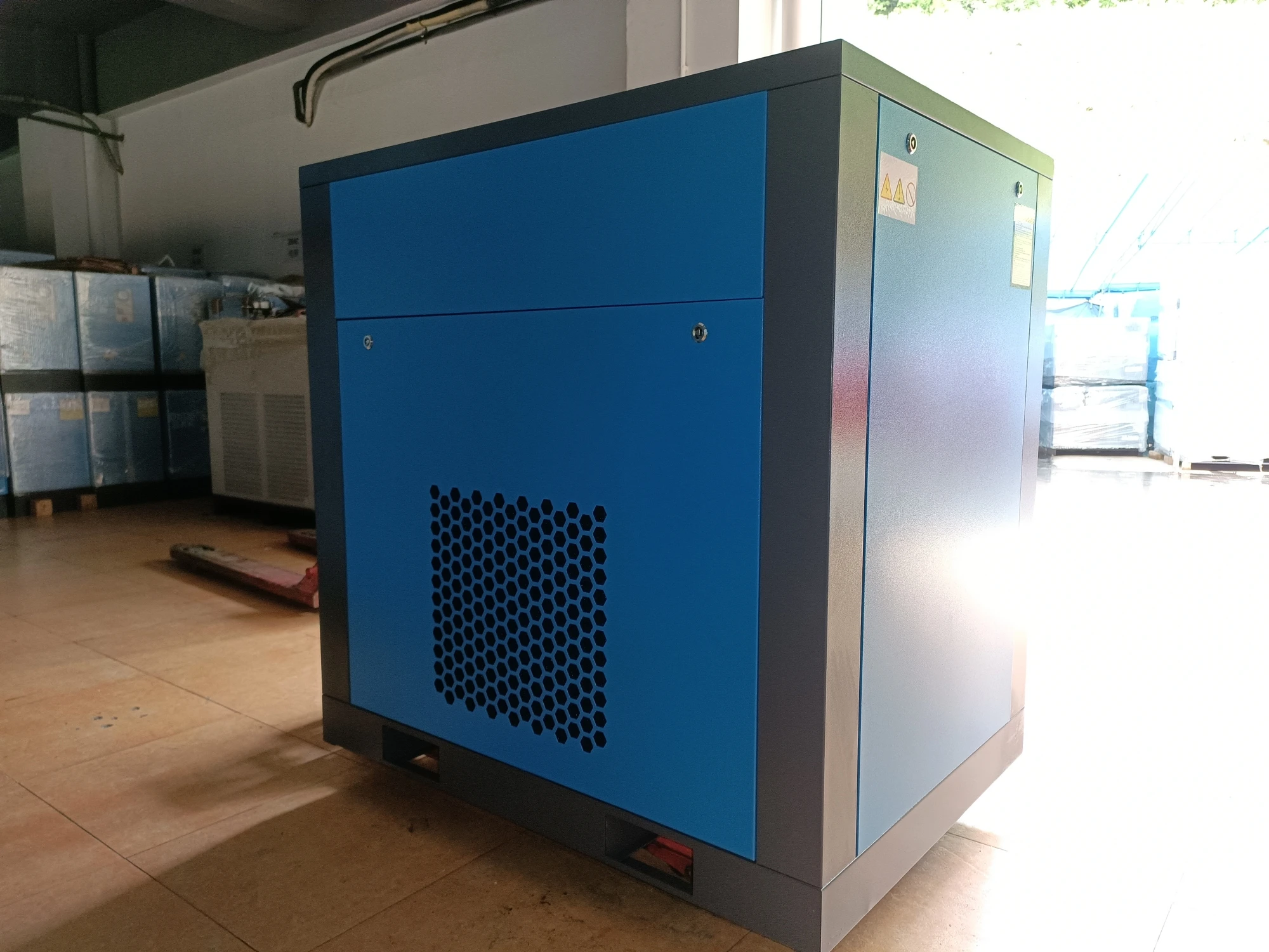 Industrial 22kw 30hp Silent Fixed Speed Customized Stationary Rotary Screw Air Compressor For Industry