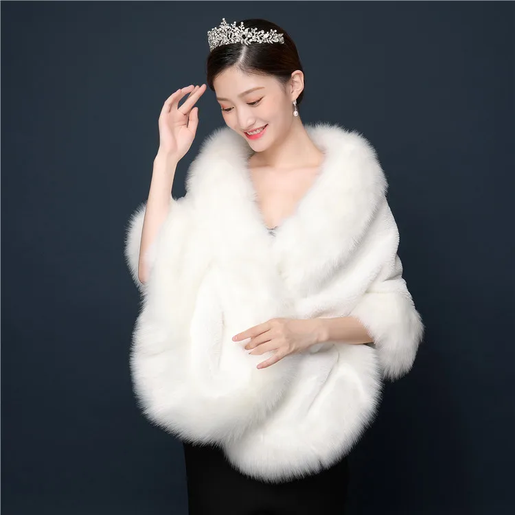 Bridal autumn winter capes party bridesmaid wedding warm faux fox fur winter poncho shawl