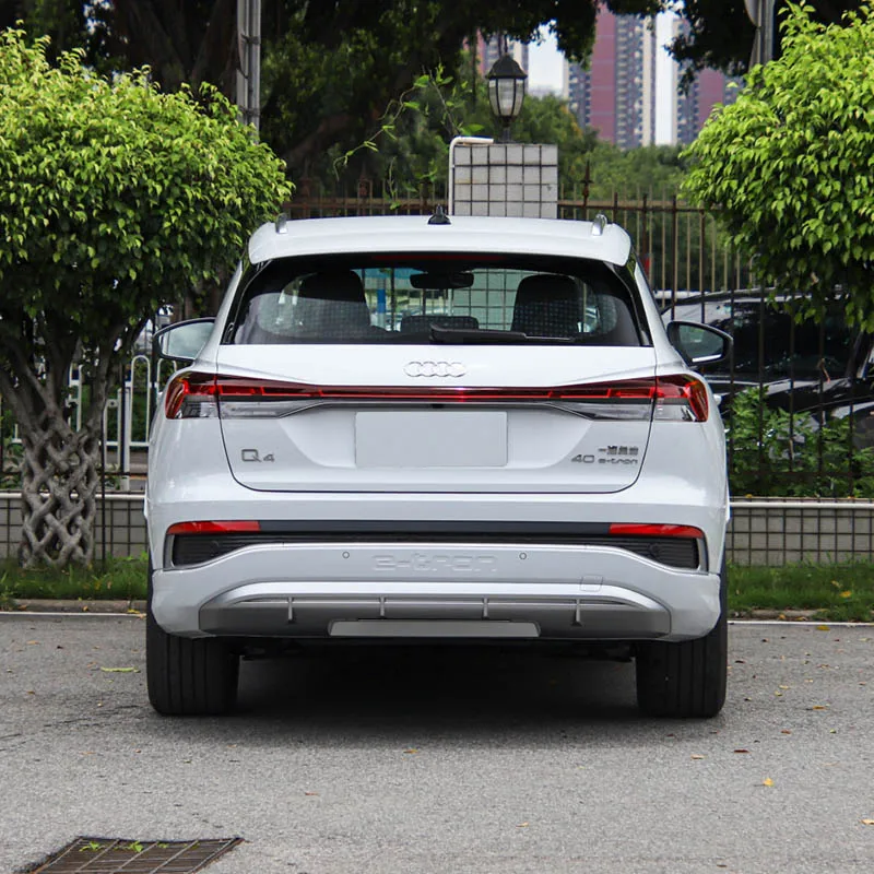 Comfortable Electric Ev Car Airbags Electric Car  High Quality Outstanding Audi Q4 E-tron