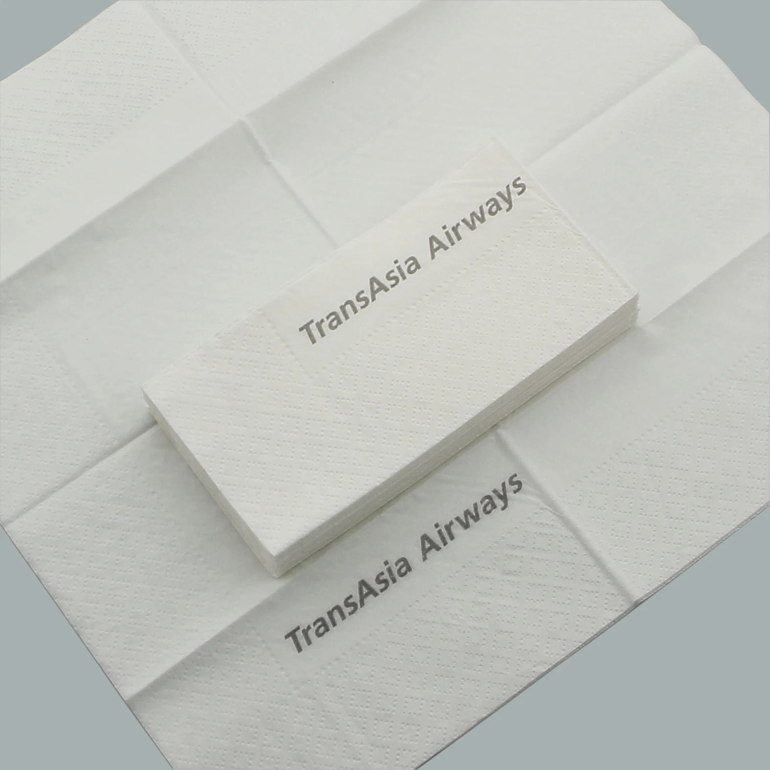 Table dinner napkins wholesale Dining table napkins Custom printing dinner napkin High water absorption Food safe quality