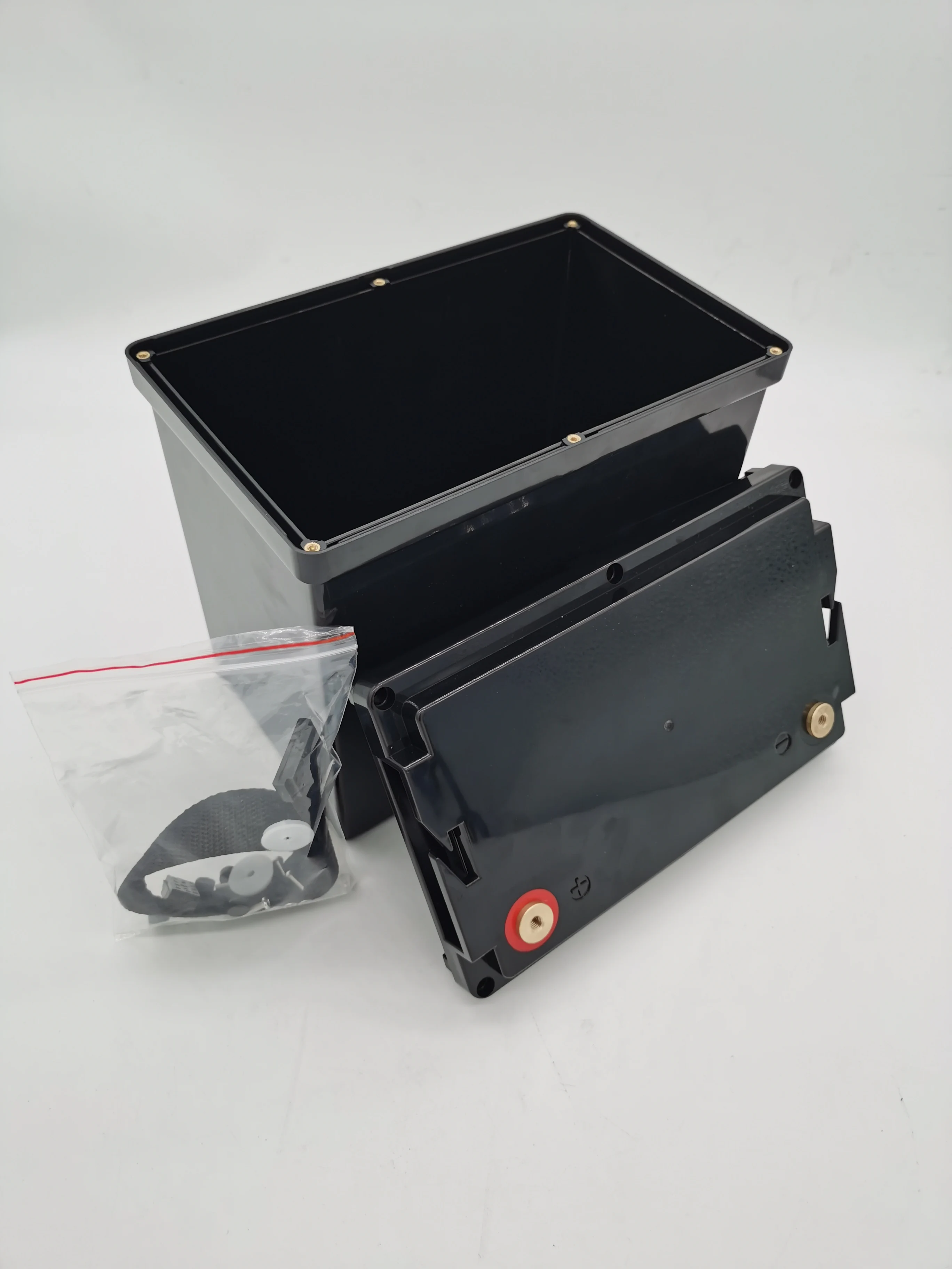 Electric Bicycles RV Marine Solar Deep Cycle Battery 24v 100Ah 150Ah 200Ah 300Ah Long Cycle Life 12v Lithium Lifepo4 100Ah