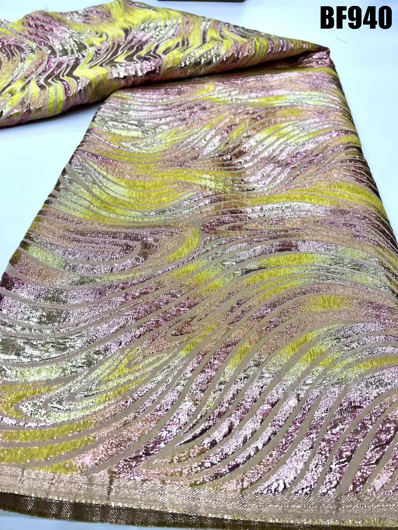 Supoo 2023 New arrival Luxury latest gradient jacquard brocade fabric for dresses beautiful brocade for wedding for party