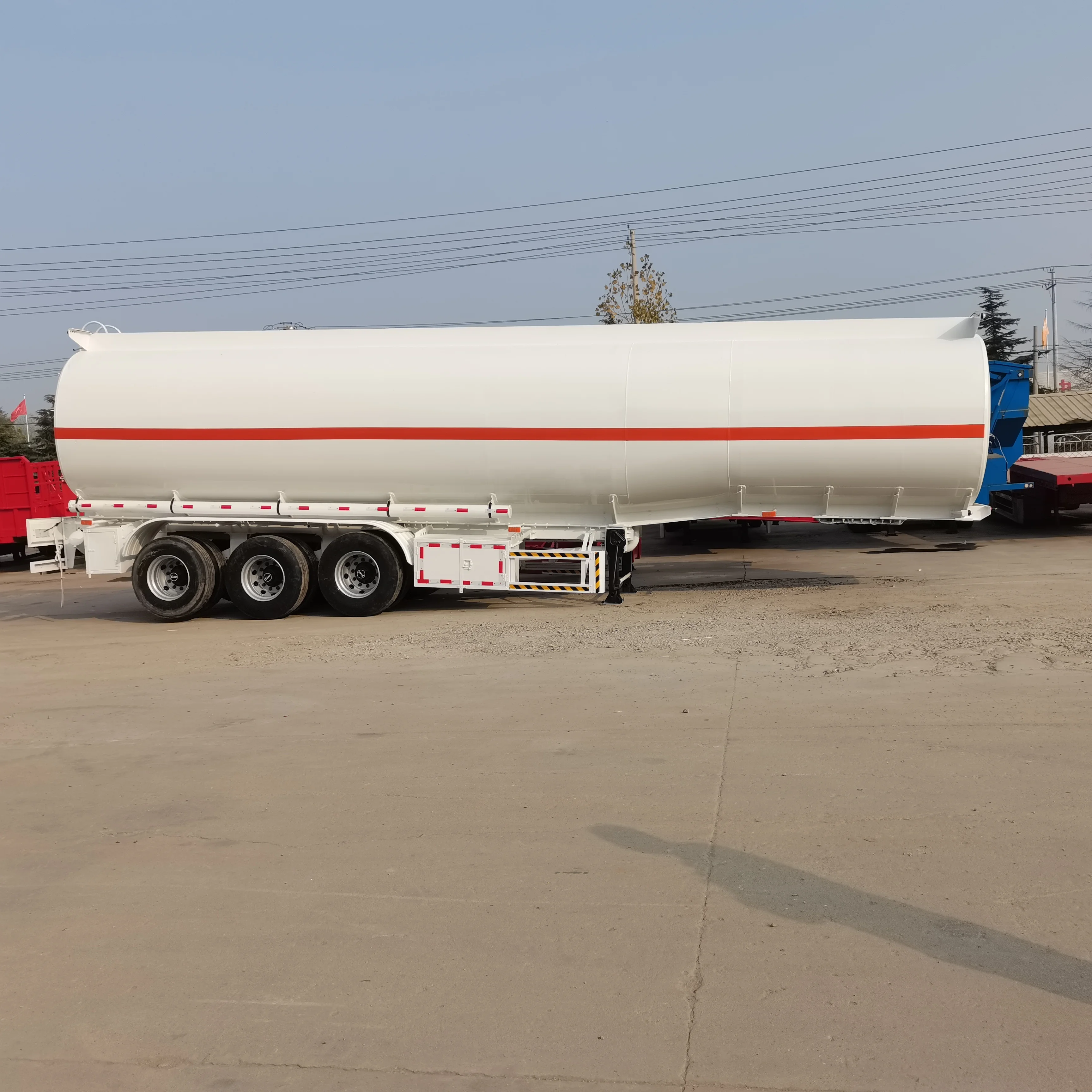 3 Axle Carbon Steel Aluminium Oil Diesel Transport Trailer